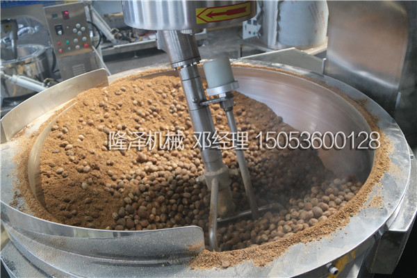 河北邯鄲客戶到廠試機LZ-1000B電磁炒藥機現(xiàn)場簽訂合同（試機現(xiàn)場）