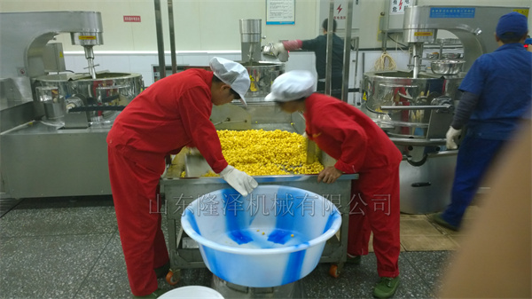 自動爆米花機(jī)